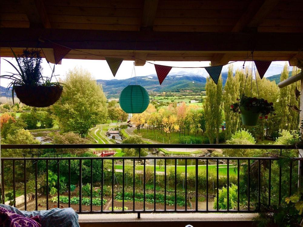Casa Catharina Bed & Breakfast La Seu d'Urgell Ngoại thất bức ảnh