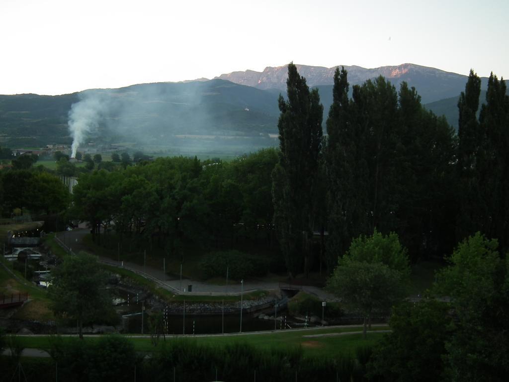 Casa Catharina Bed & Breakfast La Seu d'Urgell Ngoại thất bức ảnh
